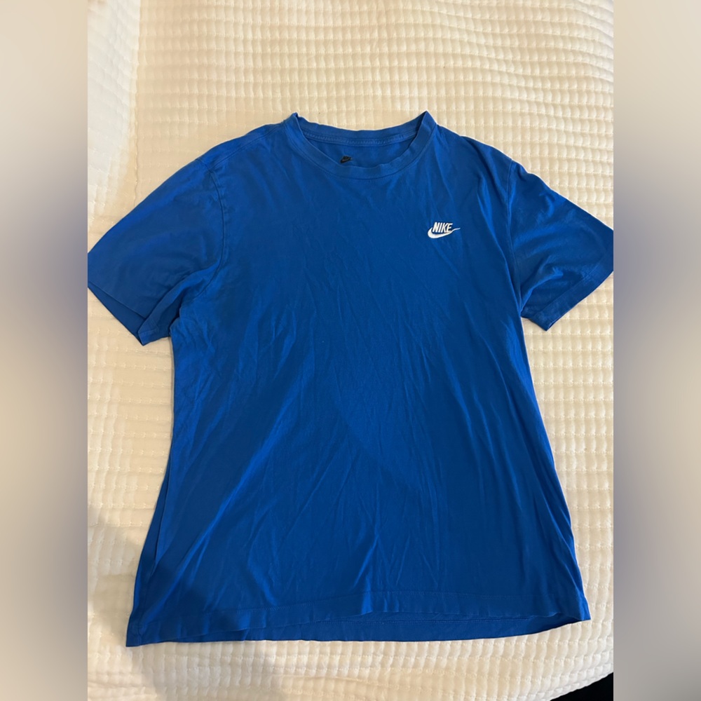 Nike Men's Vibrant Blue Short Sleeve Tee